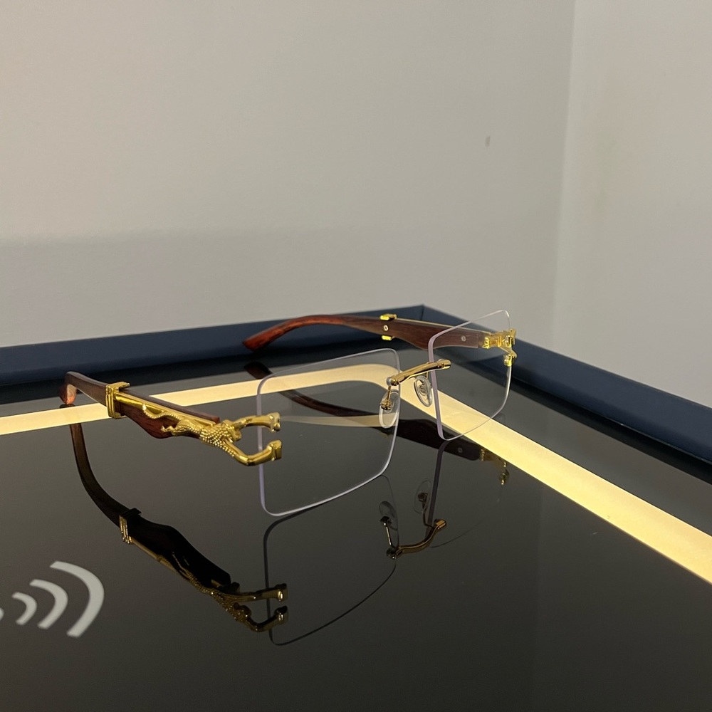 Sunglasses - Picture 2 of 3